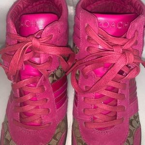 COACH WEDGE SNEAKER 9.5 HOTPINK & TAN